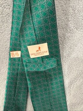 Emerald Green Patterned Silk Tie
